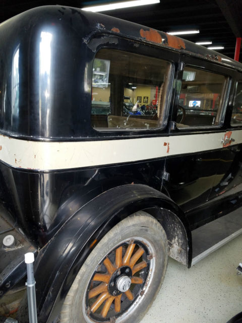 1927 Other Makes 6-66 Sedan - photo 5