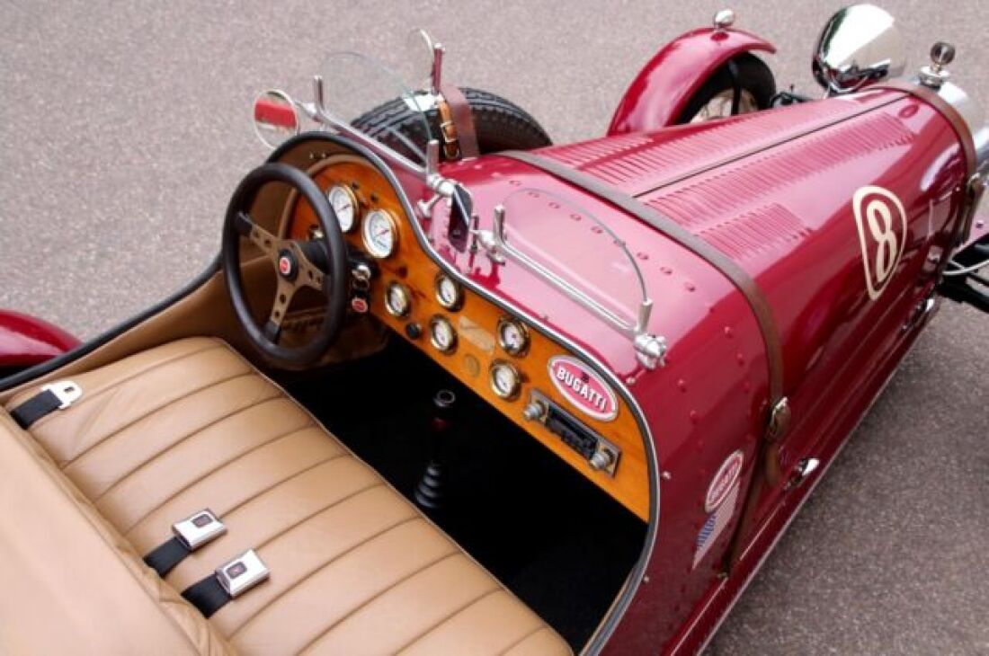 1927 Bugatti Type 35-B Replica Kit Car Makes Grand Prix Oldtimer - photo 7