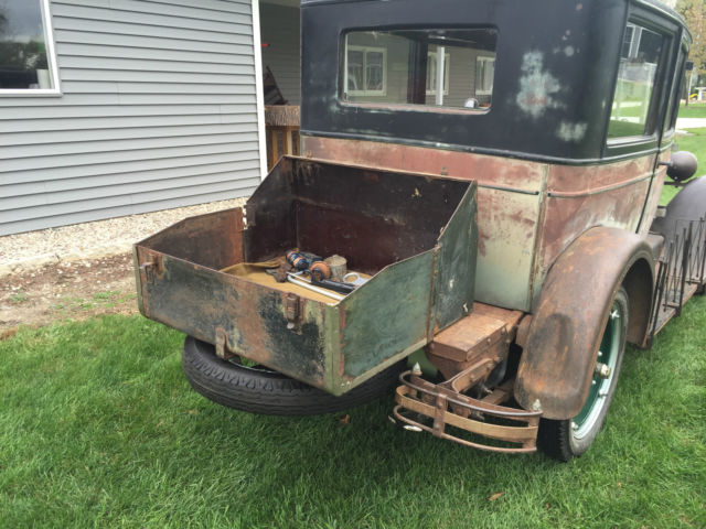 1927 Chevrolet 2 Dr. Sedan (AA Caapitol Coach) - photo 11
