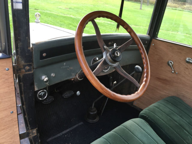 1927 Chevrolet 2 Dr. Sedan (AA Caapitol Coach) - photo 6