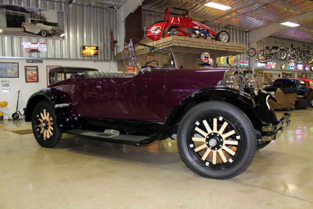 1927 Dodge Roadster 2-Door Convertible with Rumble Seat