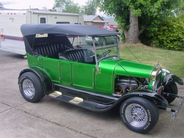 1927 Ford Model T 4 door touring street rod Chevy 350ci 300hp motor 3spd manual 1927 Ford Model T 4 door touring