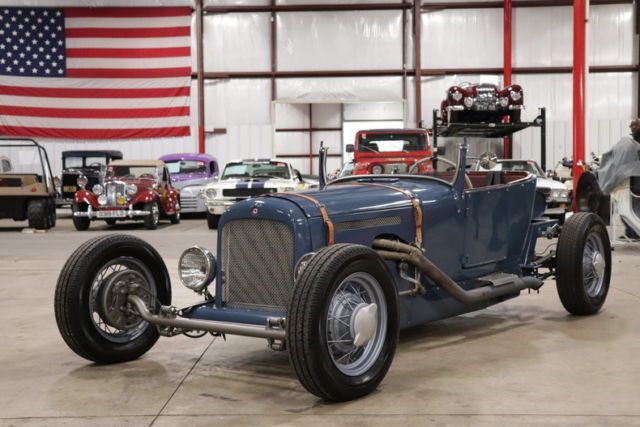 1927 Ford Model T --