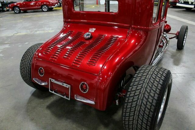 1927 Ford Model T Coupe - photo 11