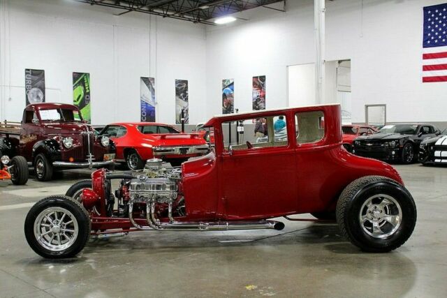 1927 Ford Model T Coupe - photo 2