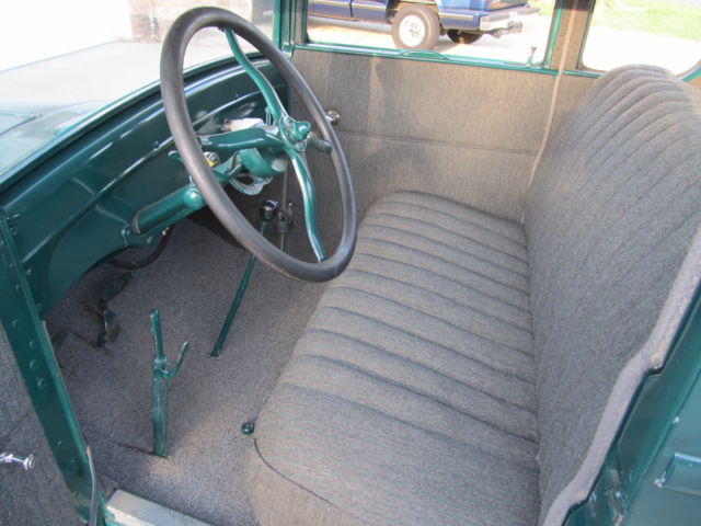 1927 Ford Model T Coupe - photo 5
