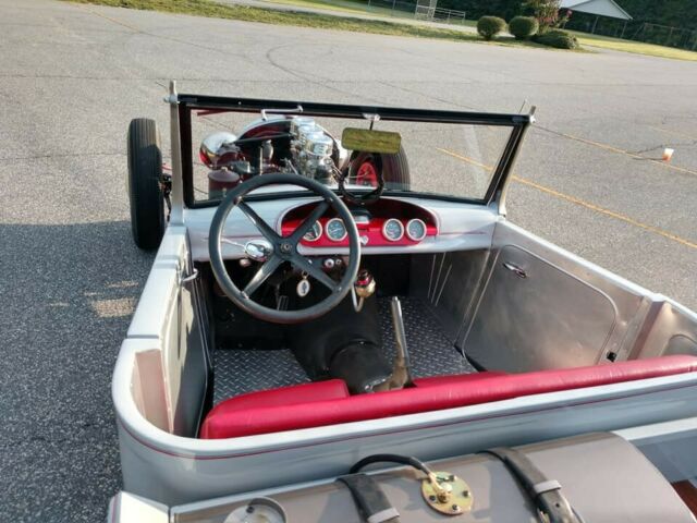 1927 Ford Model T - photo 2