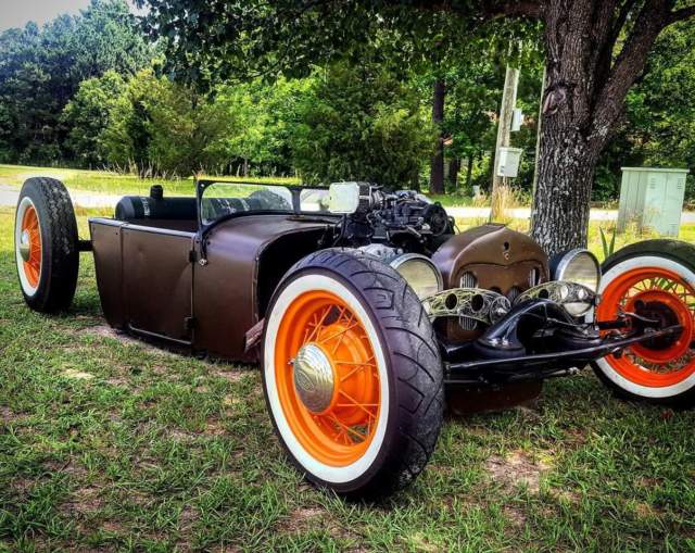 1927 Ford Model T - photo 2