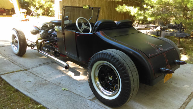 1927 Ford Model T - photo 2