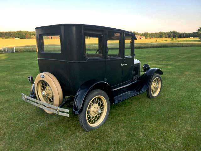 1927 Ford Model T - photo 5