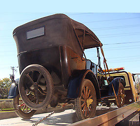 1927 Ford Model T Touring Car - photo 3