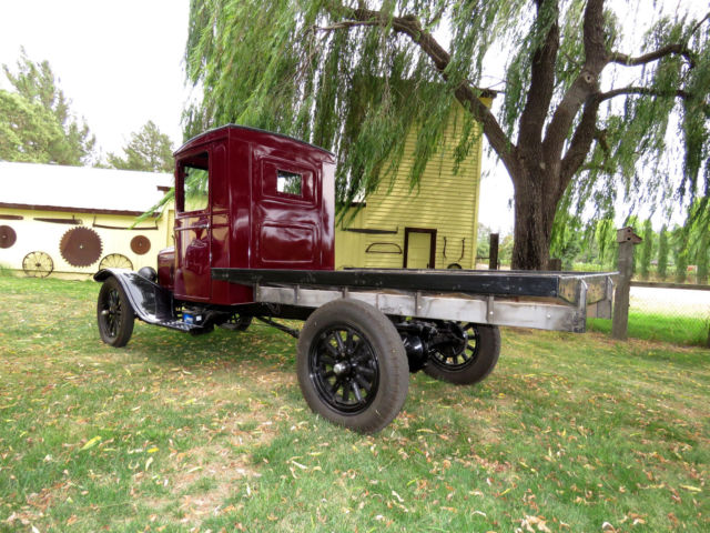 1927 Ford Model T - photo 6