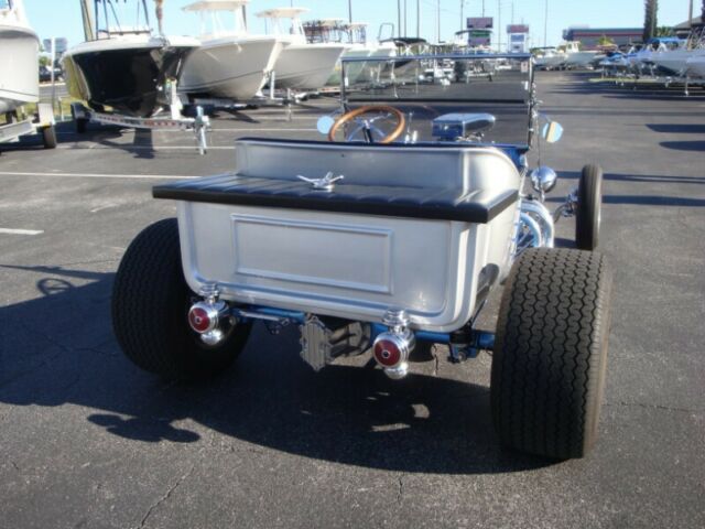 1927 Ford T-Bucket Roadster Custom - photo 13