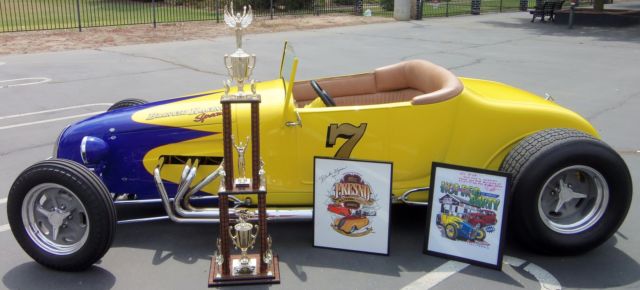 1927 Ford Track Roadster Award Winner - photo 2