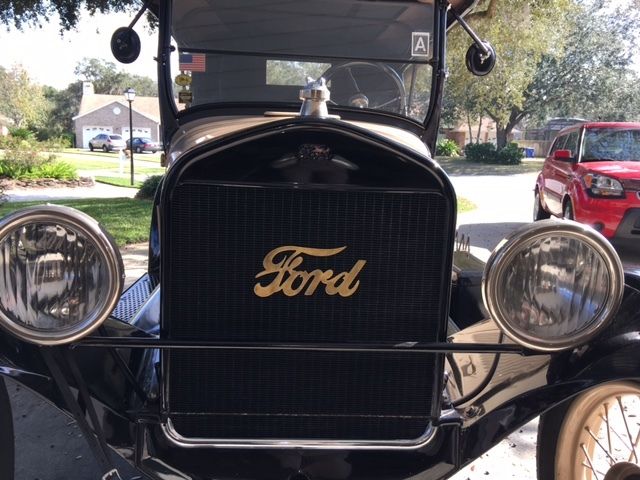 1927 Ford Model T completely restored to perfect condition - photo 2
