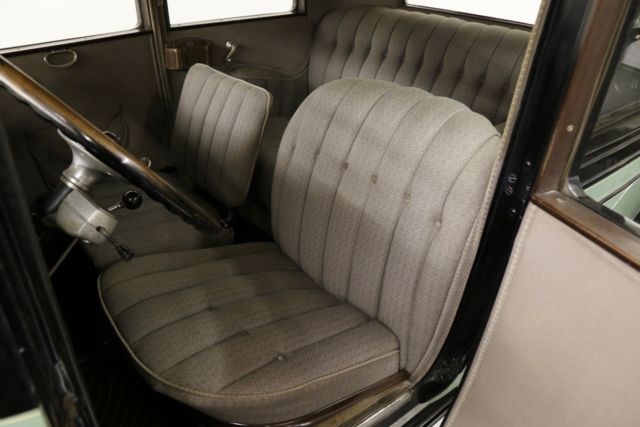 1927 Packard 533 4 Passenger Coupe - photo 9