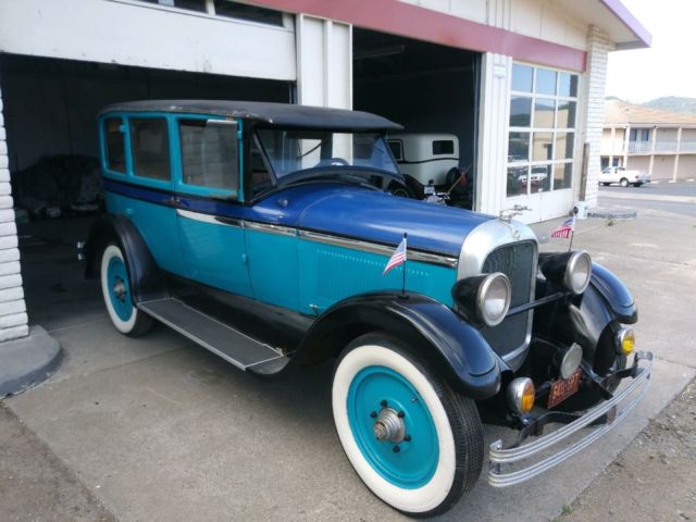 1927 Studebaker Commander four door sedan 1927 Studebaker Commander