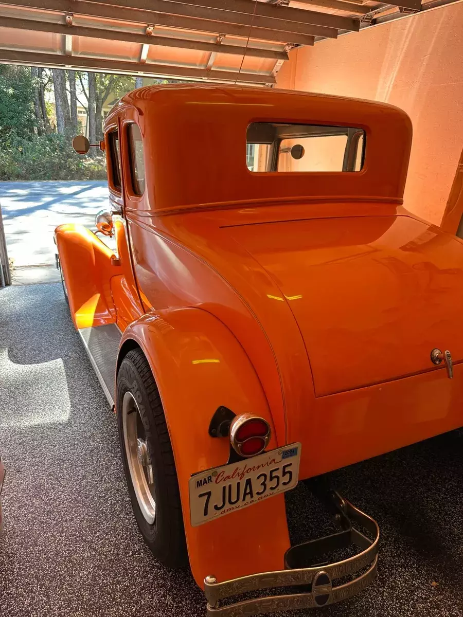 1928 5 Window Ford Coupe , 351 engine, excellent shape , new tires, 24,000 mil 1928 Ford Coupe