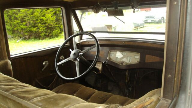 1928 Auburn 8-115 Brougham - photo 10