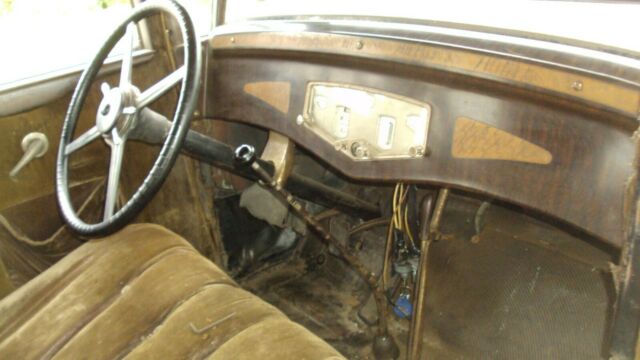 1928 Auburn 8-115 Brougham - photo 7