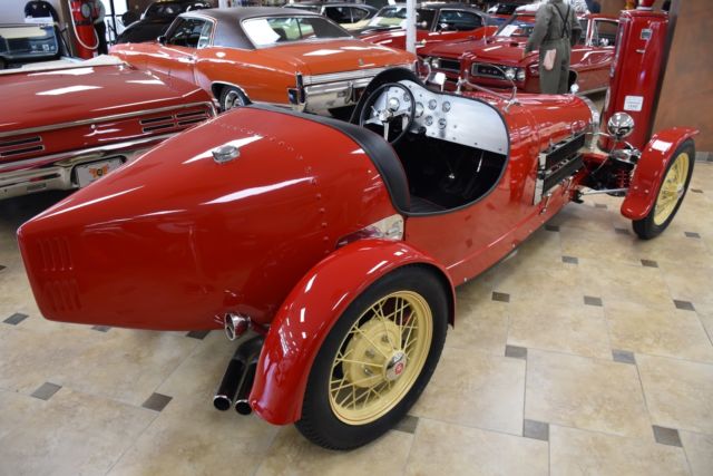 1928 Bugatti T35 Boattail Replica 350CI V8 PRIVATE COLLECTION - photo 4