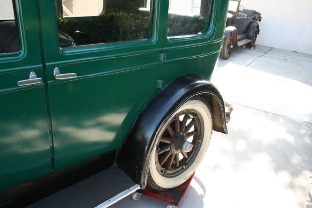 1928 Buick 4-Door Sedan - photo 11