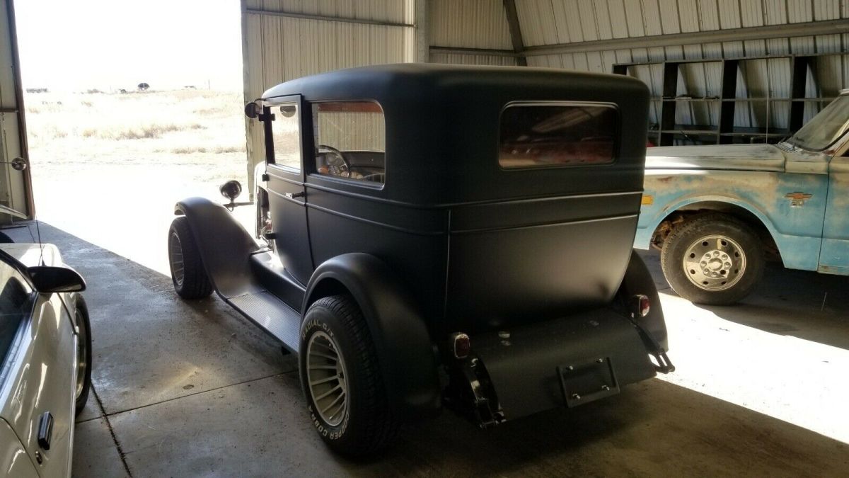 1928 Chevrolet 2 door sedan - photo 5