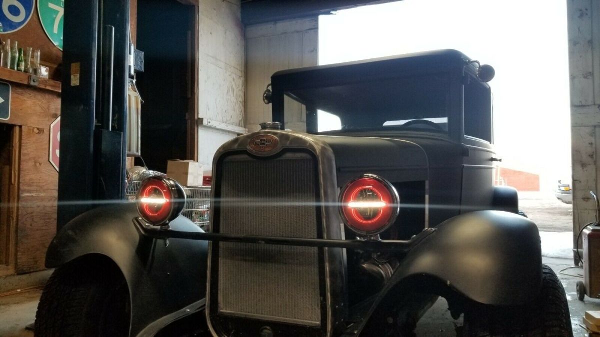 1928 Chevrolet 2 door sedan - photo 6