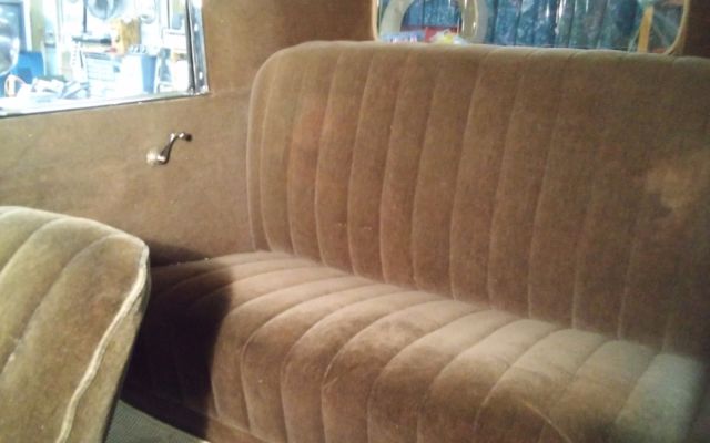 1928 Chevrolet 2 door sedan - photo 11