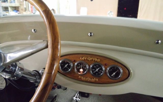 1928 Chevrolet 2 door sedan - photo 7