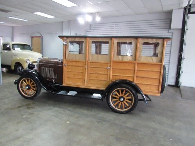 1928 Chevrolet Suburban -- - photo 2