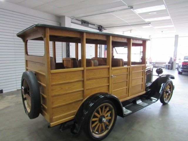 1928 Chevrolet Suburban -- - photo 6