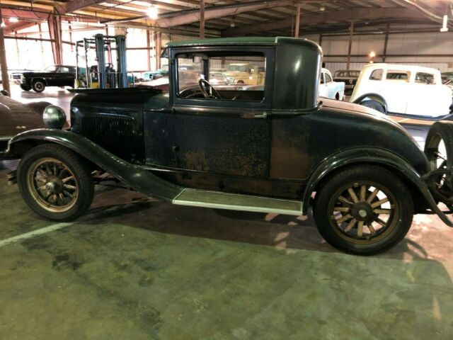 1928 Chrysler Coupe - photo 3
