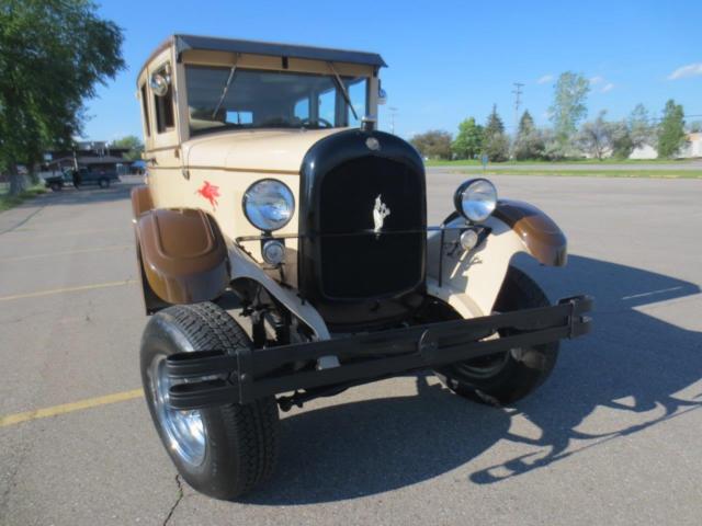 1928 Chrysler Sedan - photo 4