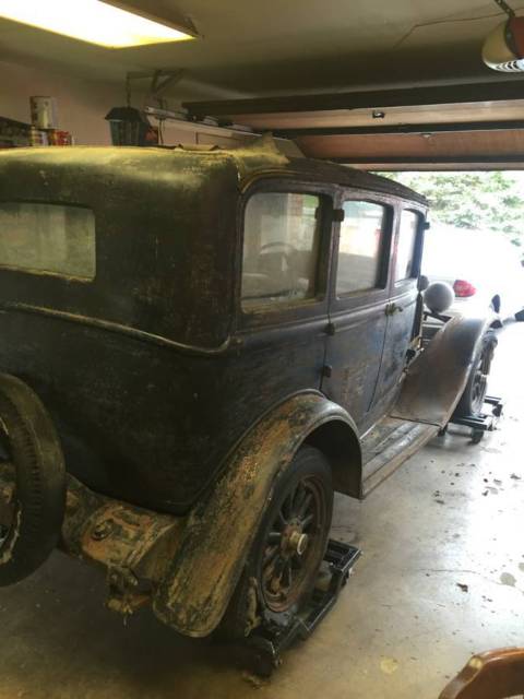 1928 DeSoto Sedan - photo 2