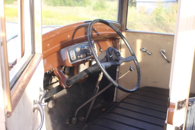 1928 DeSoto - photo 7