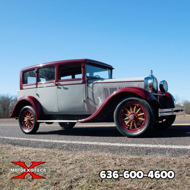 1928 Dodge Victory Six Sedan - photo 3