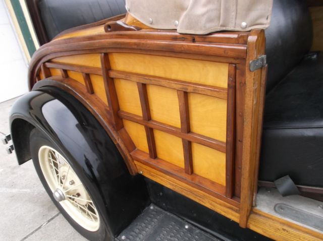 1928 Ford Model A WOODIE ROADSTER - photo 8