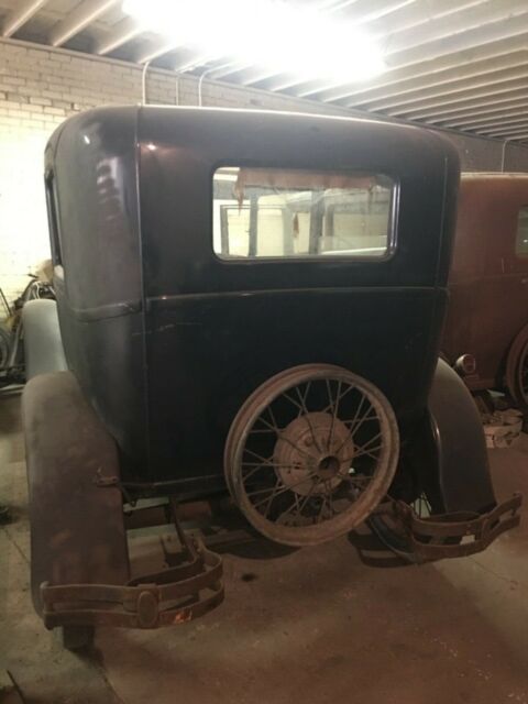 1928 Ford Model A - photo 2