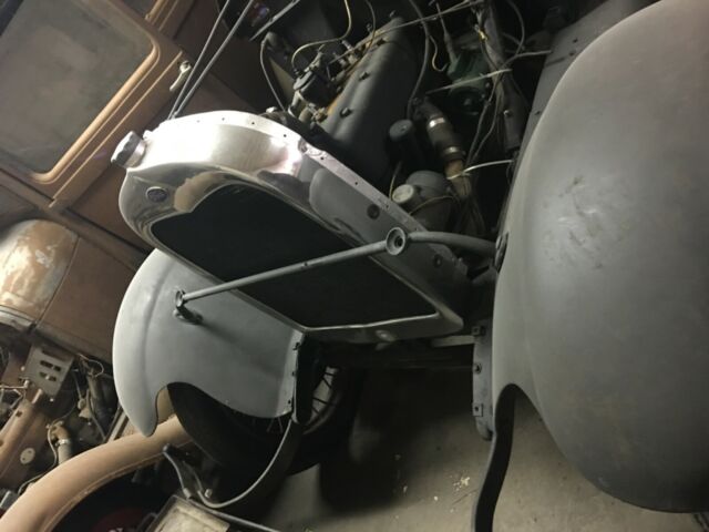 1928 Ford Model A - photo 4