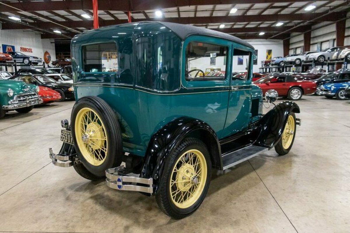 1928 Ford Model A - photo 5