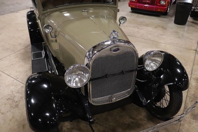 1928 Ford Model A -- - photo 9