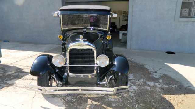 1928 Ford Model A - photo 2