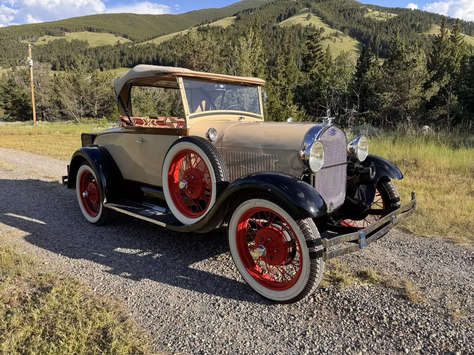 1928 Ford Model A Deluxe Roadster, Rumble Seat, California Car, Restored 1928 Ford Model A