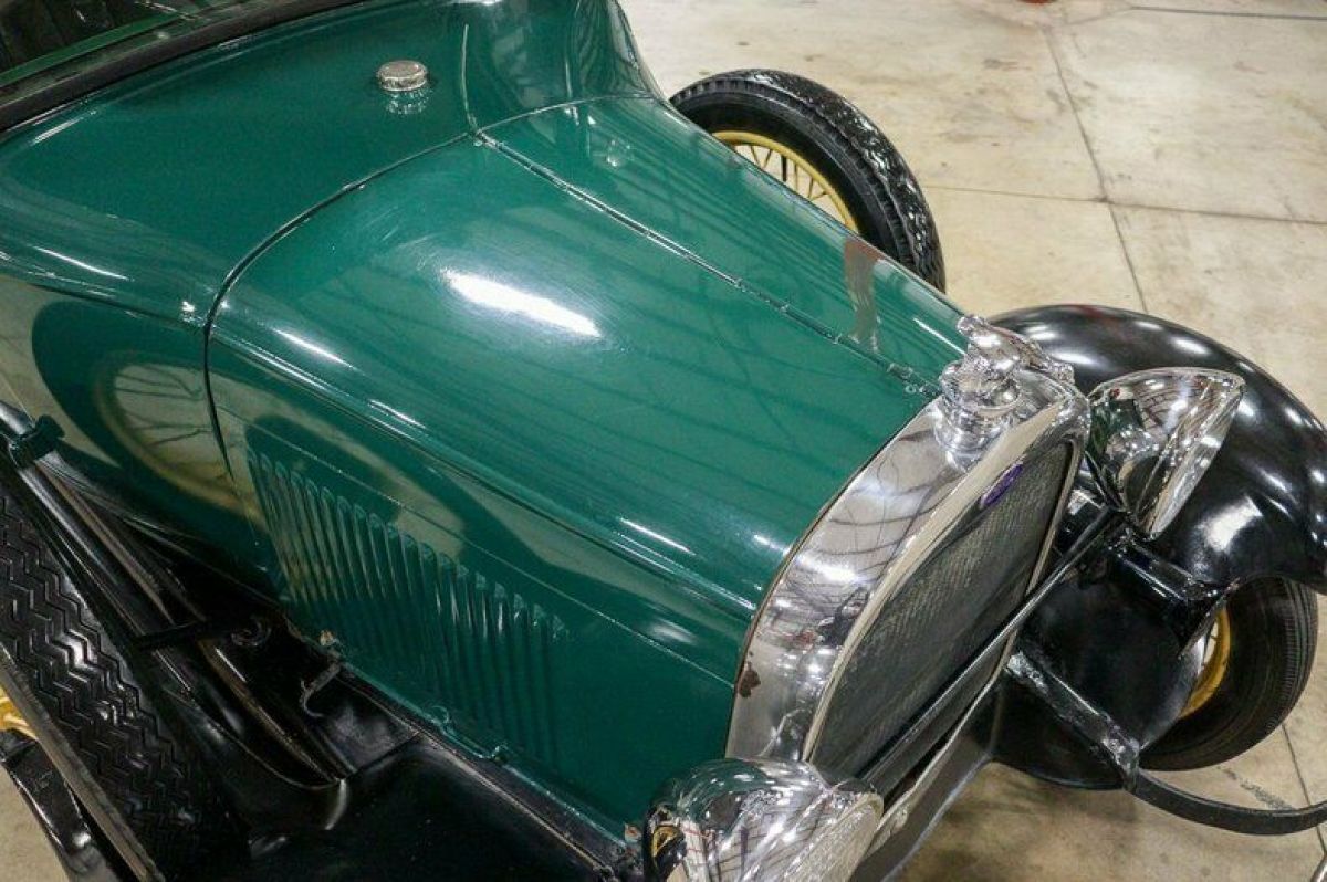 1928 Ford Model A Fordor Leatherback Sedan - photo 9