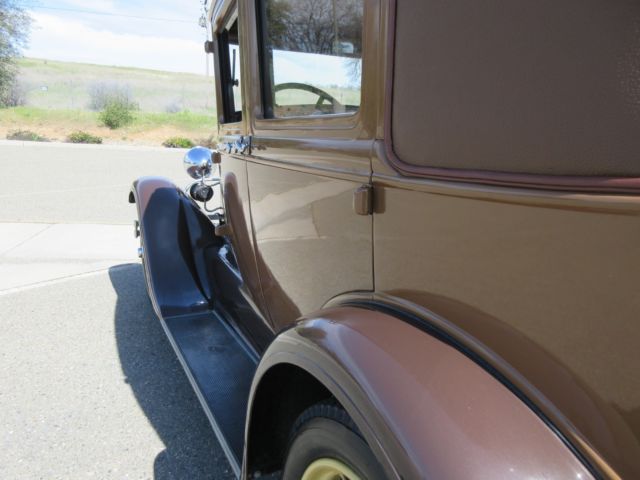 1928 Ford Model A Four Door Leatherback - photo 5