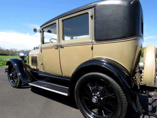 1928 Ford Model A Leatherback - photo 12