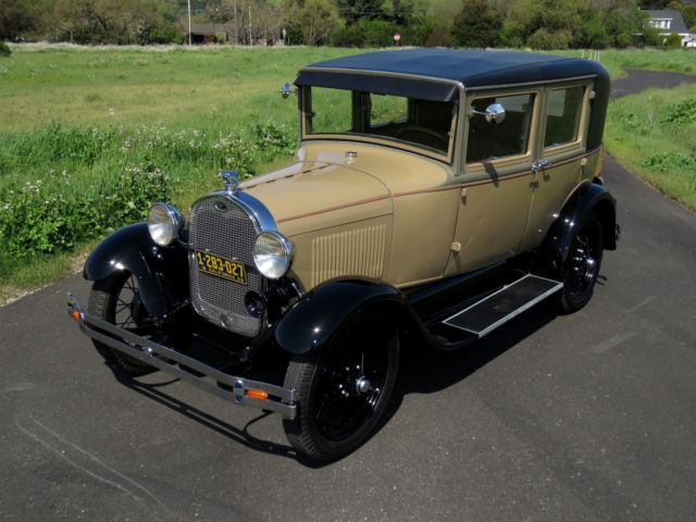 1928 Ford Model A Leatherback - photo 3
