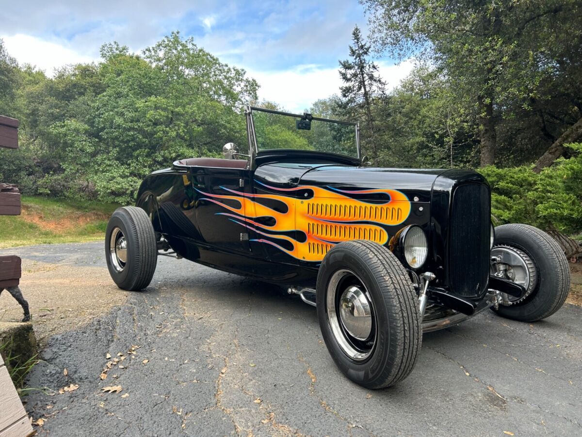 1928 Ford Roadster - photo 4