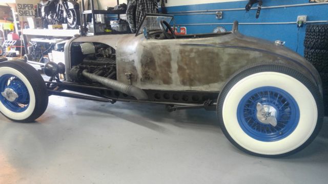 1928 Ford Model A - photo 2